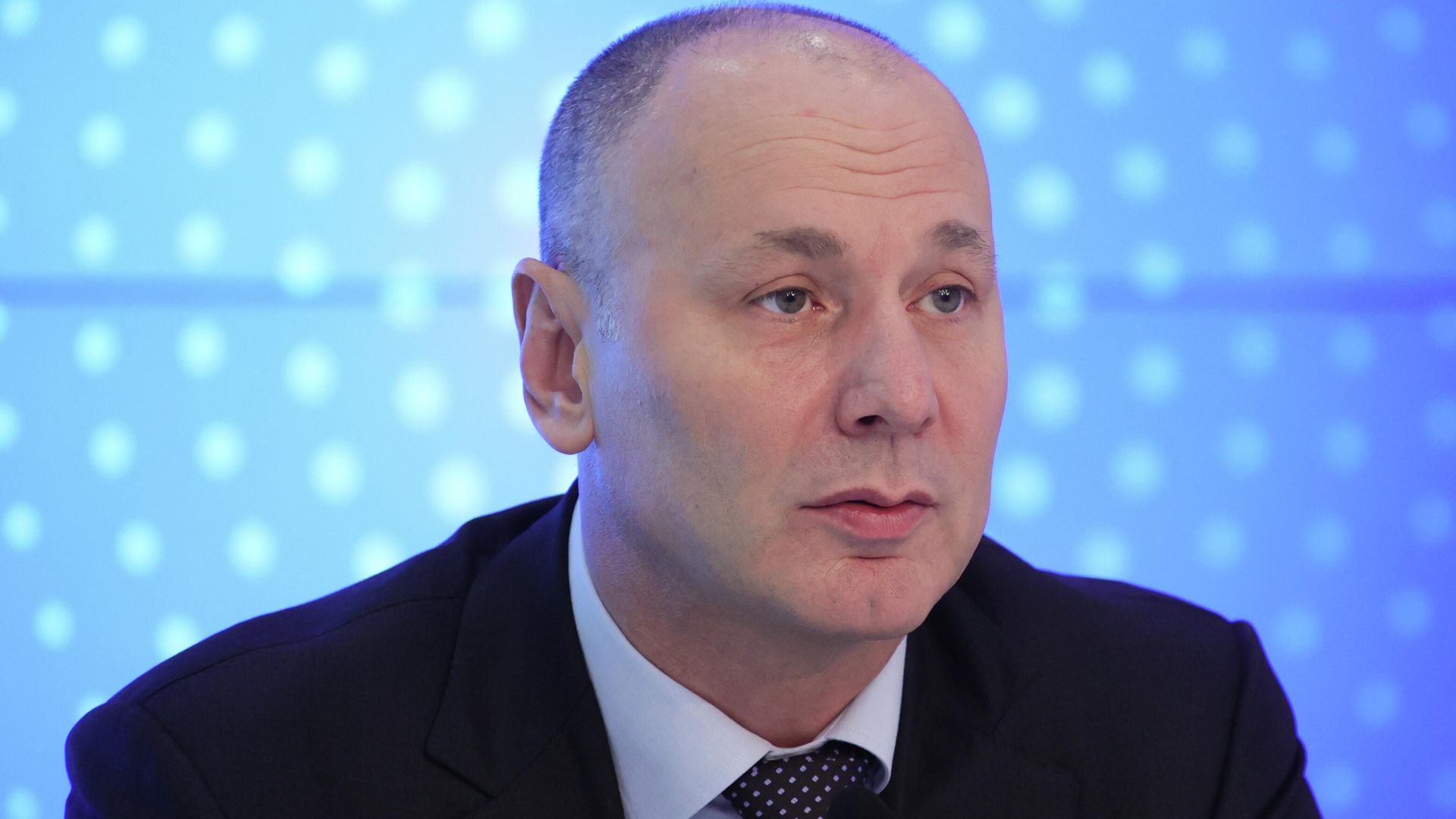 Музаев сообщил, сколько учеников отстранили от ЕГЭ-2026 без возможности пересдачи