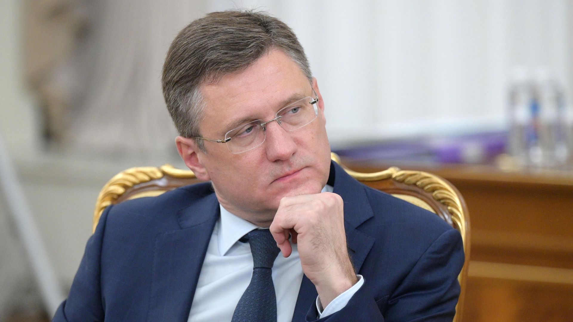 Новак заявил, что импорт топлива в Россию продолжается